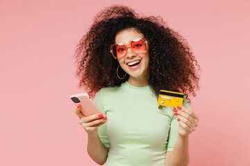 Announce Your Big Day in Style